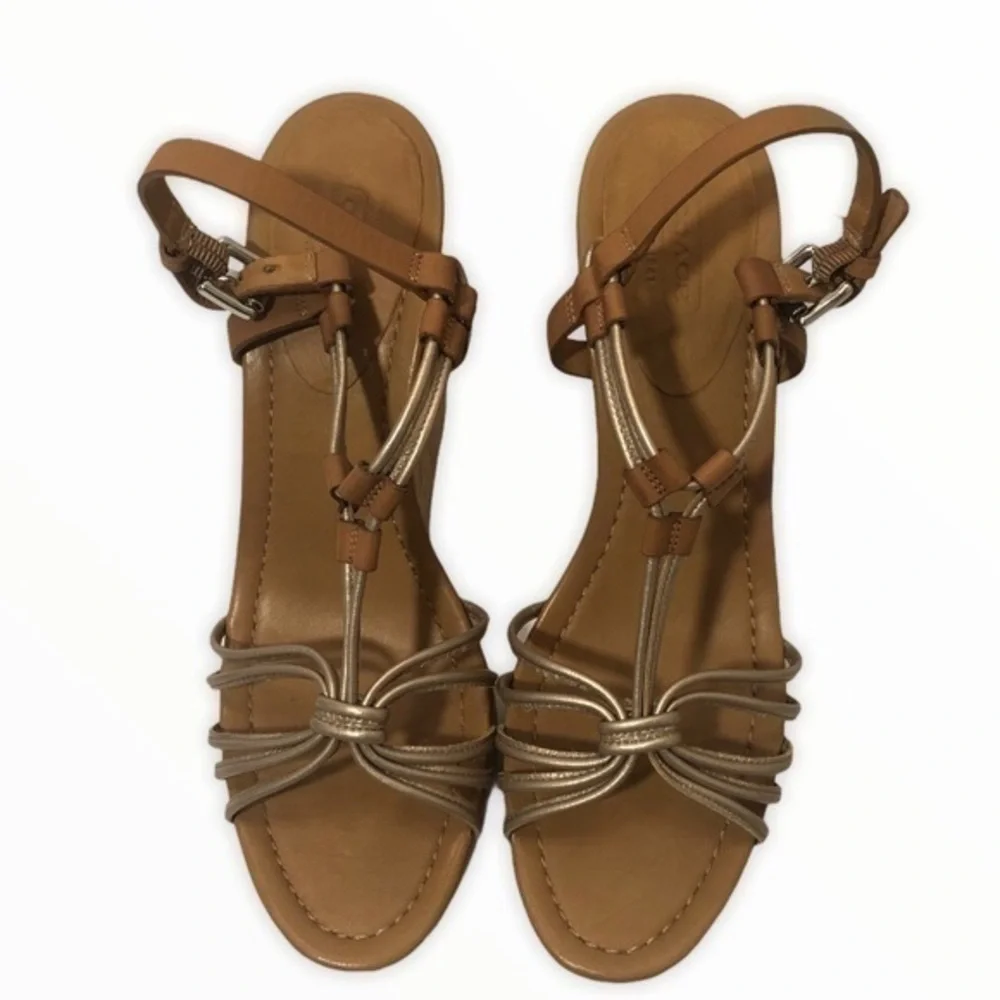 Coach Georgiana platform sandals 9.5 b